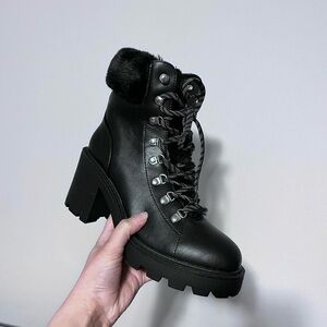 Do Not Buy! 8M Black Lace-Up Faux Leather Winter Fur Combat Boots